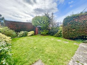 Photo 15- click for photo gallery